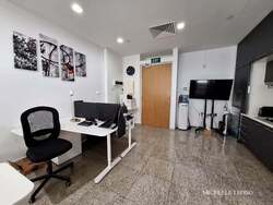The Central (D1), Office #636782981